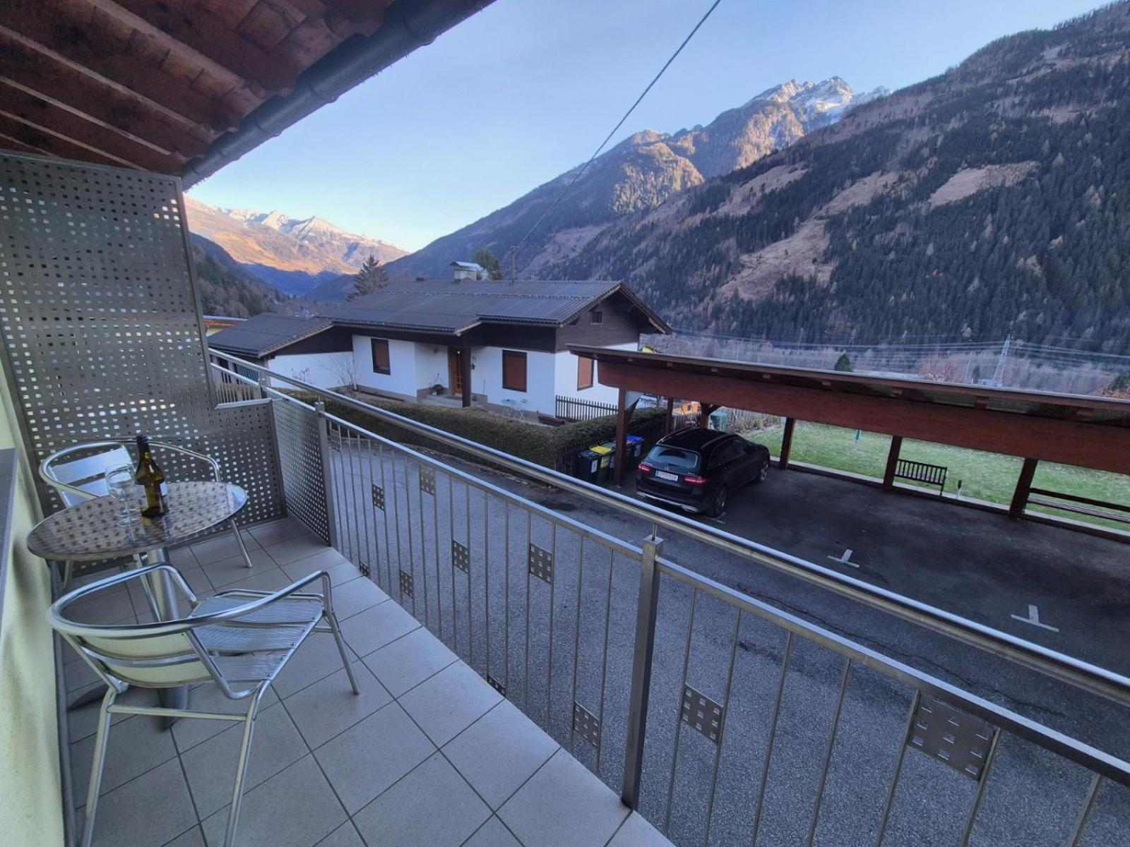 Appartementhaus Flattach Goritschnig Exterior photo